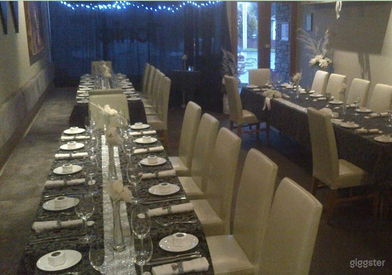 Small Intimate Restaurant Photo 2