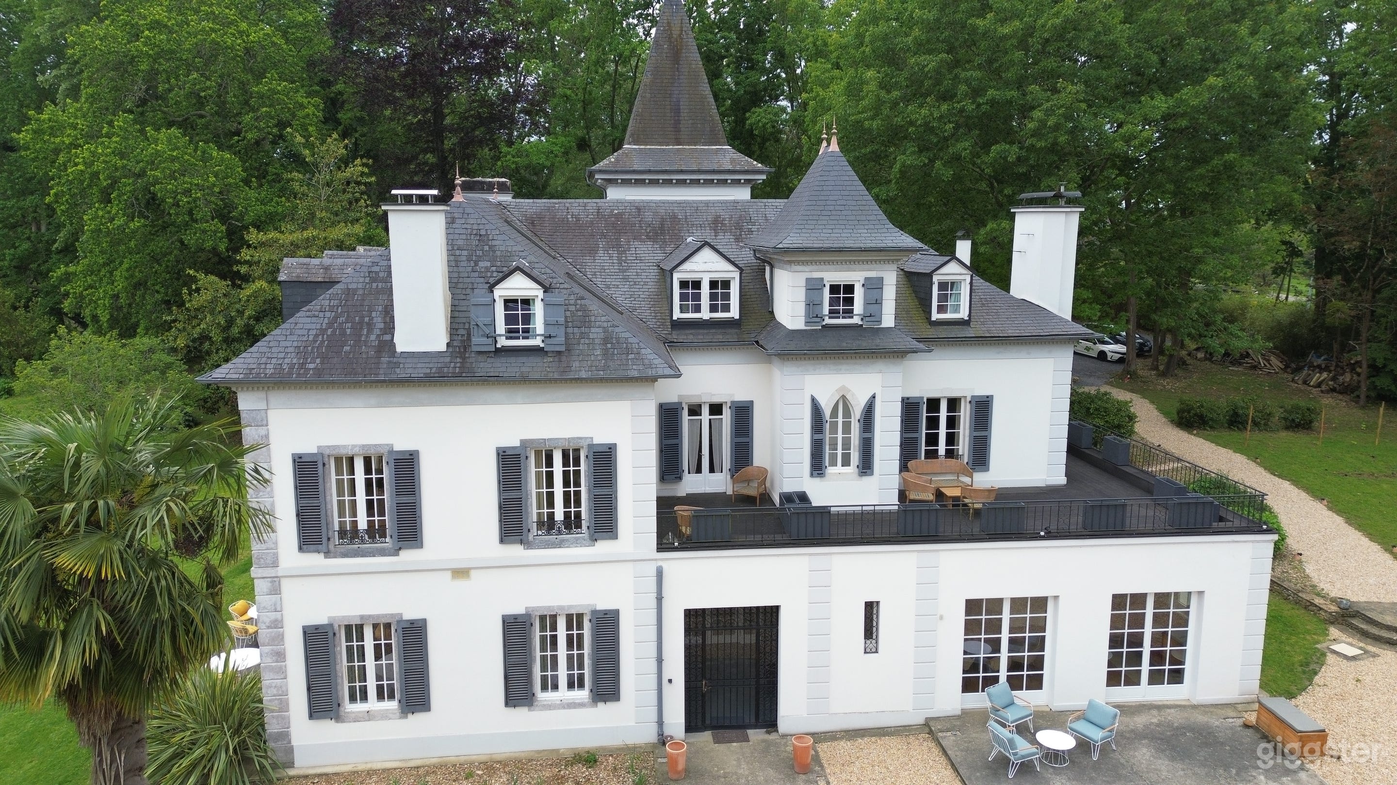 Photo de Emplacement majestueux sur les côteaux du Jurançon 1