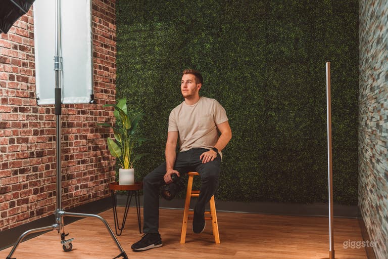  Sacramento Creative Studios 