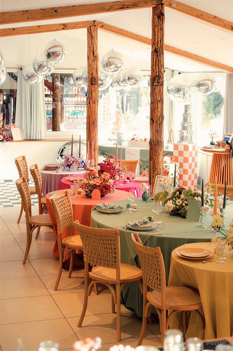  Salle aux Vitraux – Charme d’Ancien Monde 