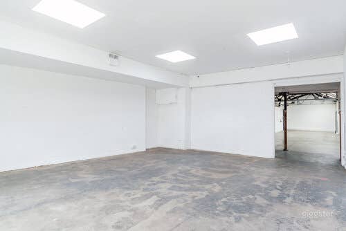 Large Event Space with Different Textures in London Photo 3