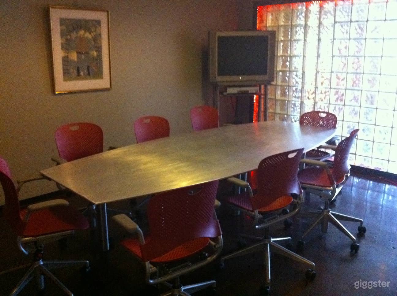 Art-Inspired Conference Room in Studio Photo 2