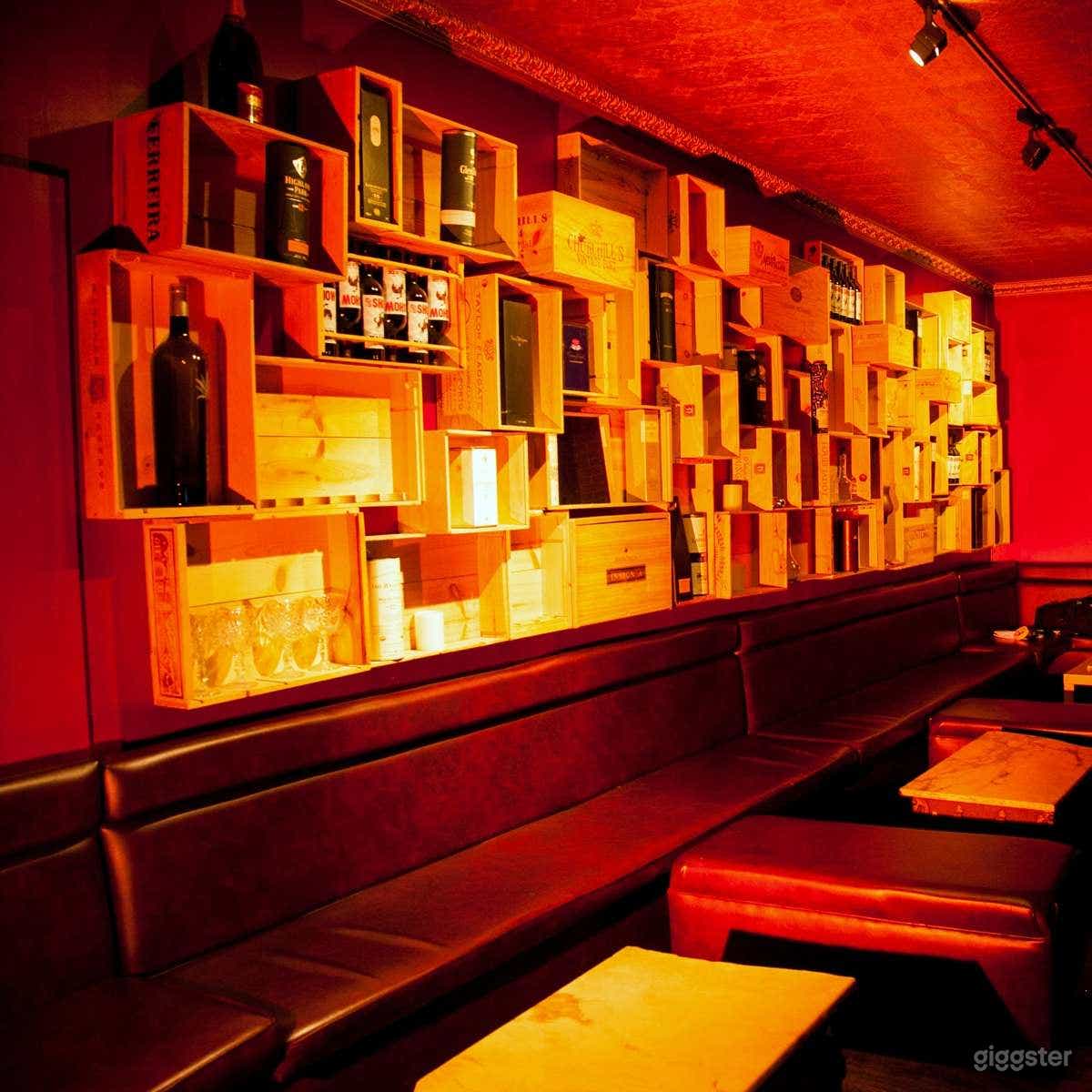 Stunning Bar in Philadelphia Photo 3