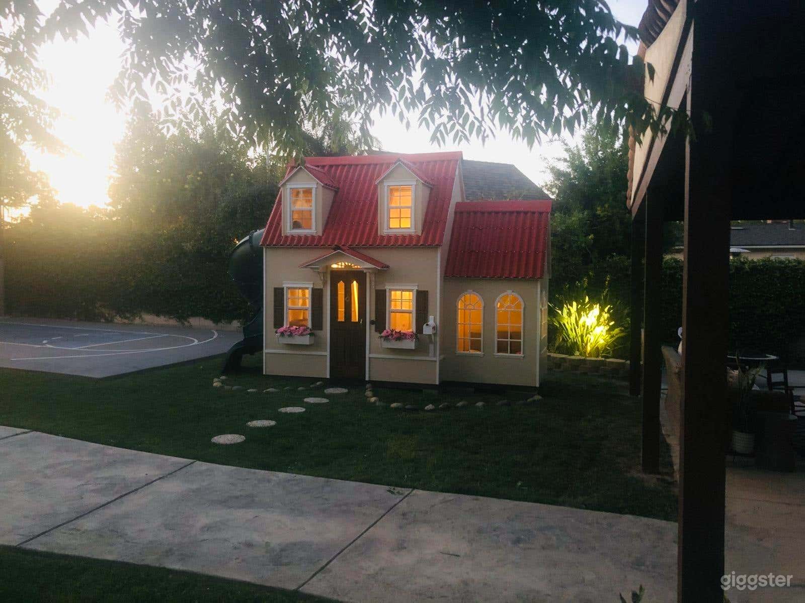 Backyard Garden Oasis Photo 4