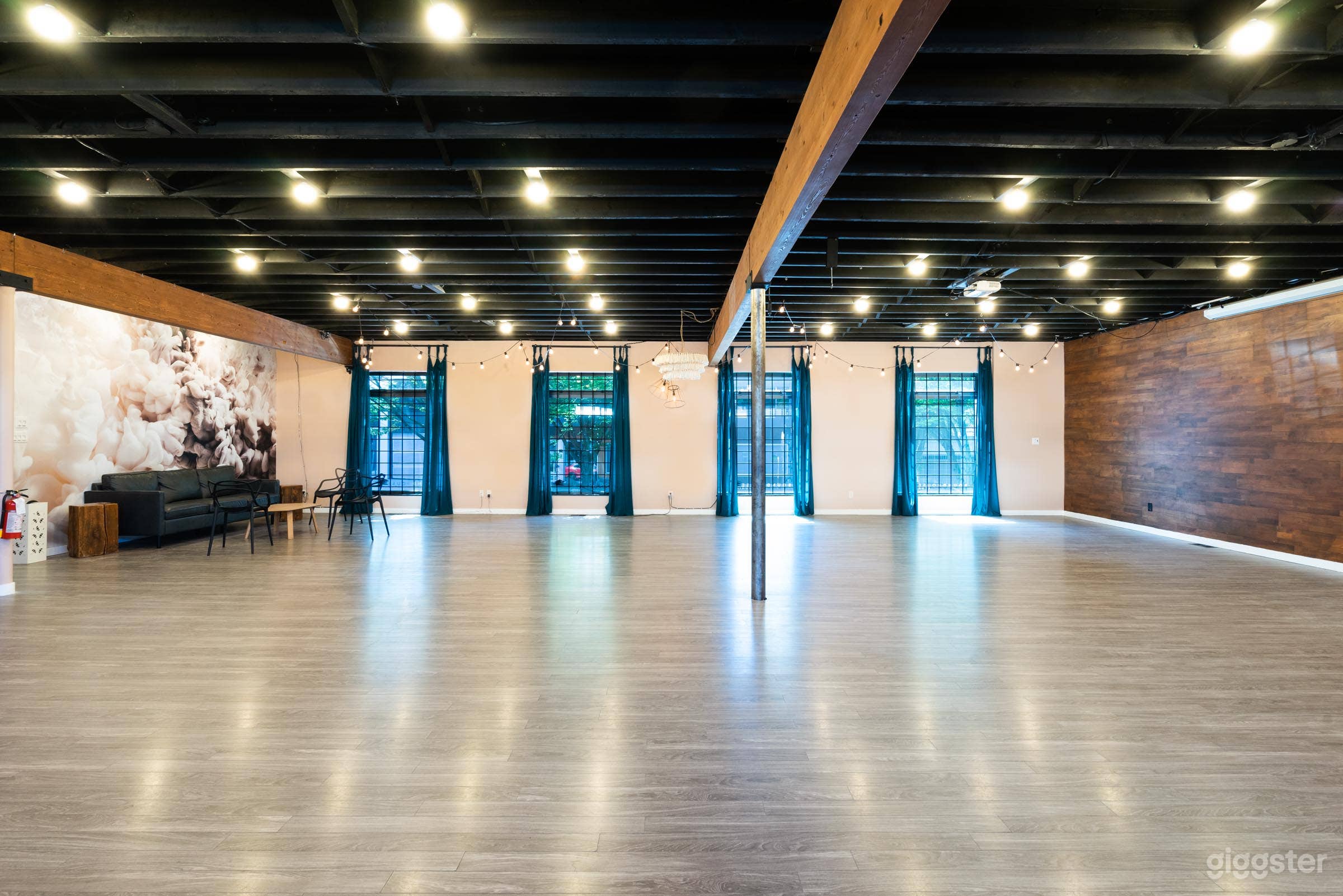 1800 sq. ft. bright industrial studio located in Mount Pleasant.