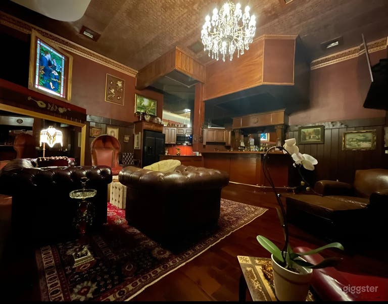  Bar Lounge with Fireplace & Stage for Events and Productions 