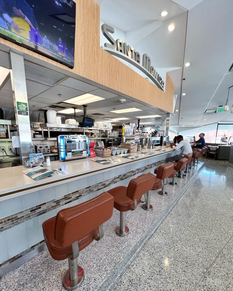  Le Diner/Restaurant le plus emblématique d'Amérique à Santa Monica 