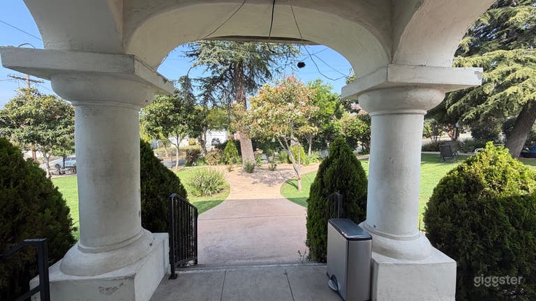  One-of-a-kind vintage library and bookstore 