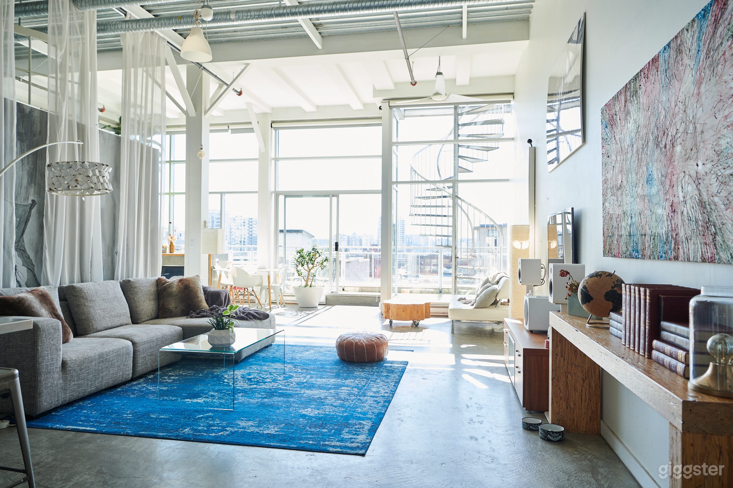 Heritage Loft Photography Studio Photo 2