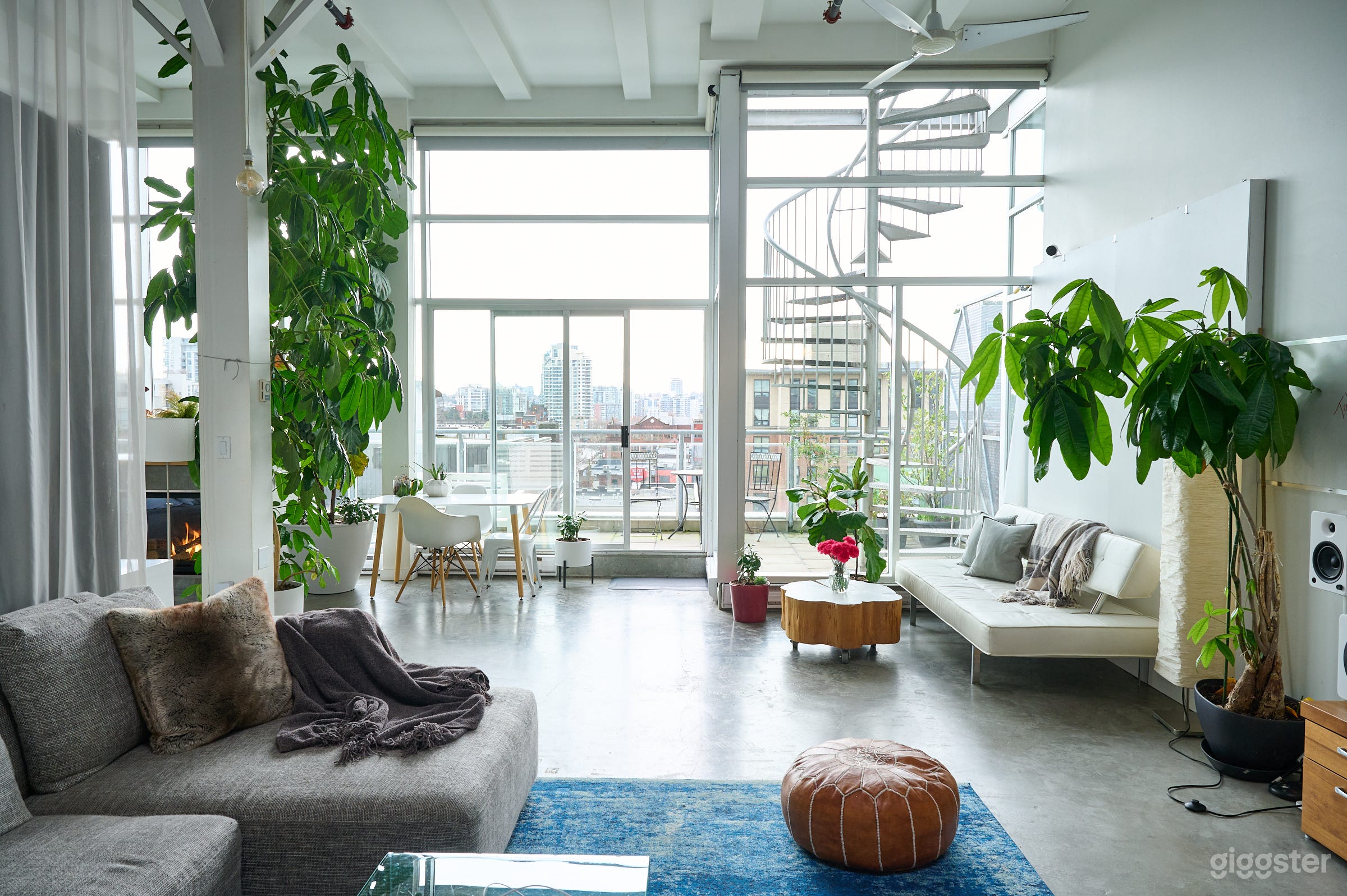 Heritage Loft Photography Studio Photo 4