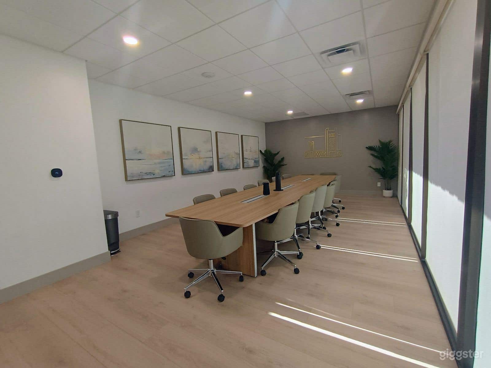 Professional Boardroom for Rent - Central Sacramento Photo 1