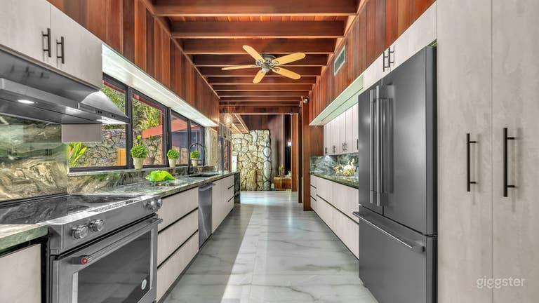  The Sanctuary Paradise House 