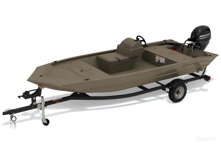  Bass Boat for 3 People 