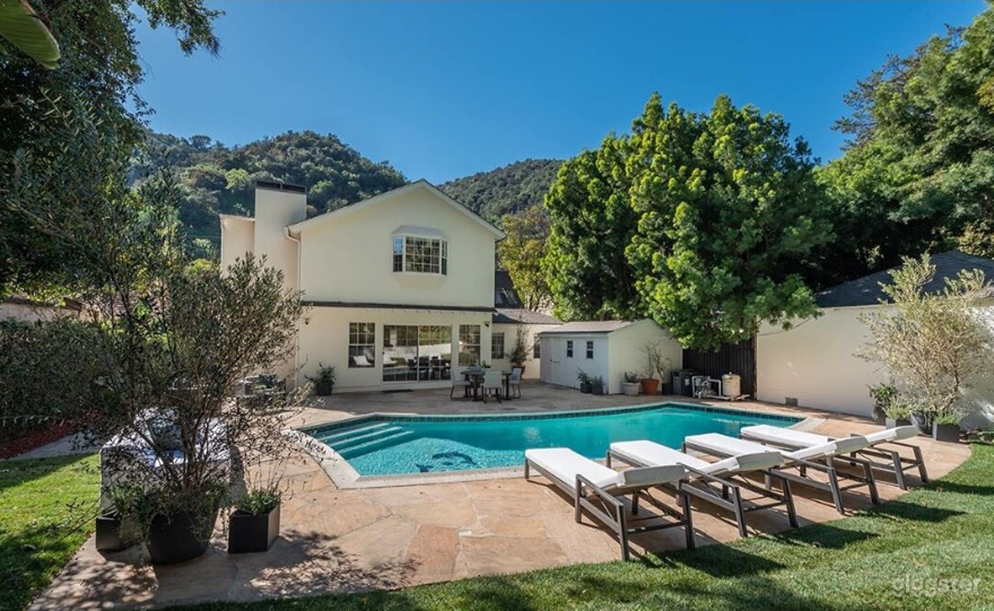  Stunning Beverly Hills Estate Available for Production and Filming (Full Buy Out) Photo 1