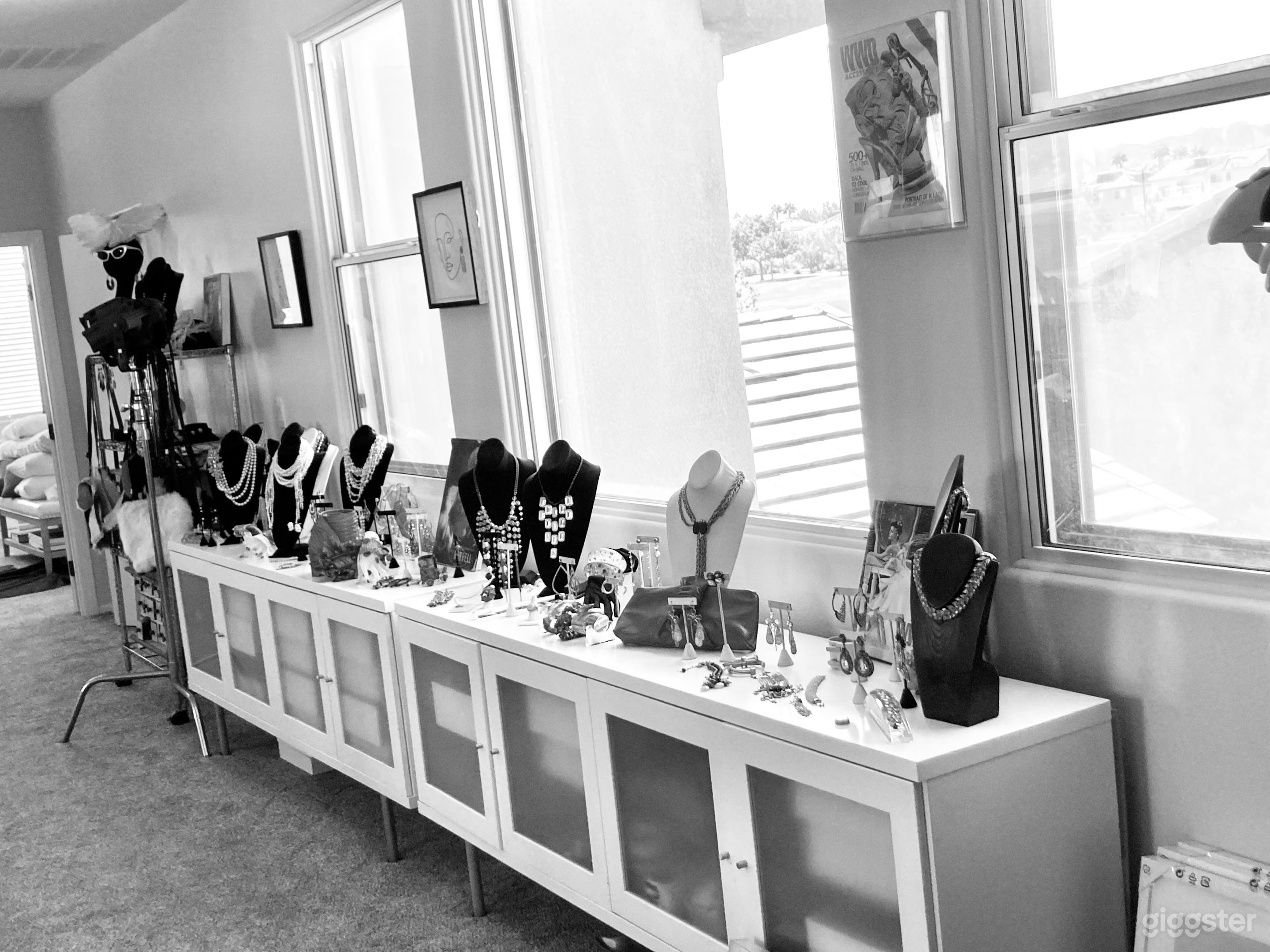 Modern Serenity House Photo 3