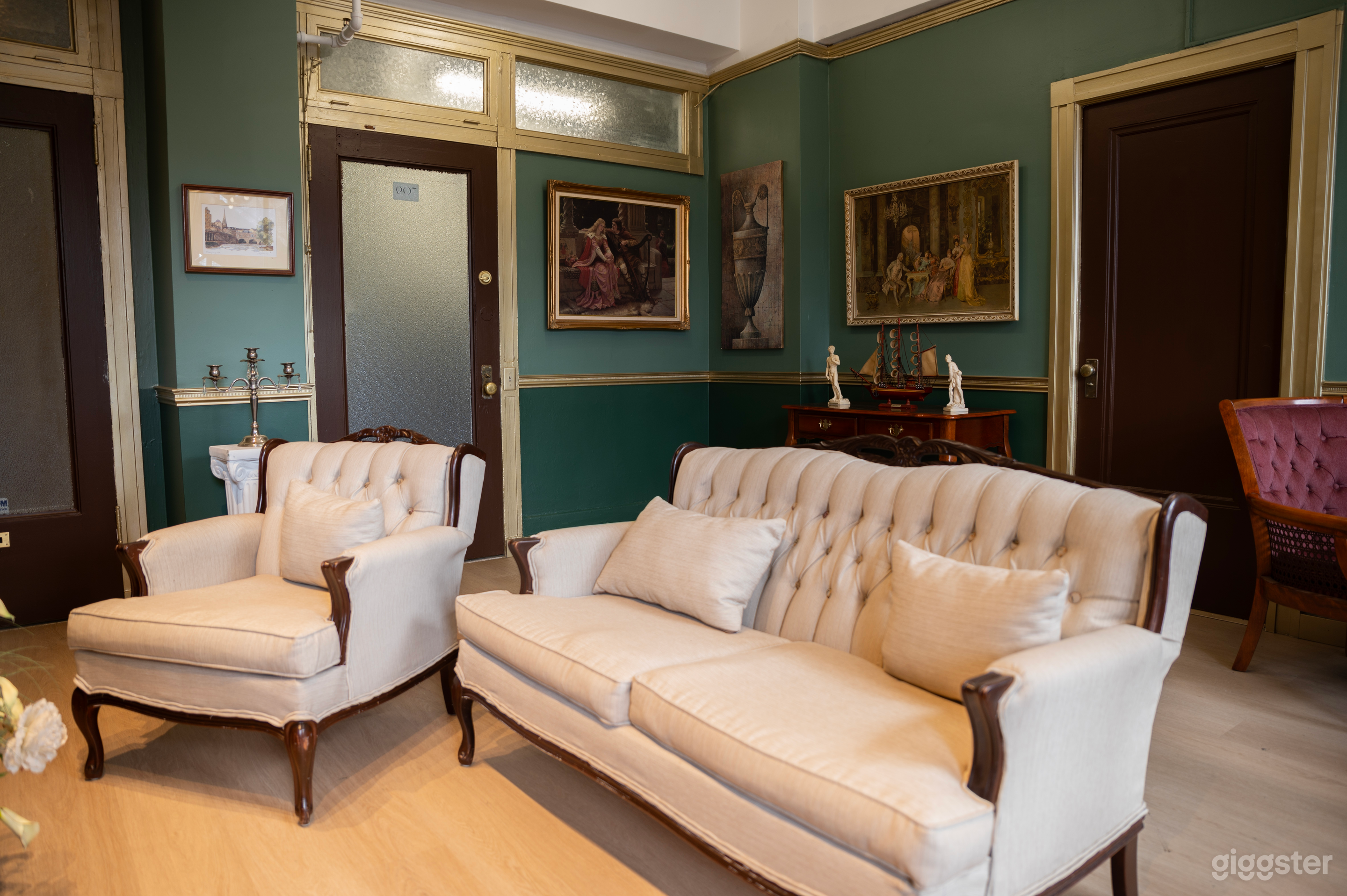 European Regency Historical Studio Photo 4