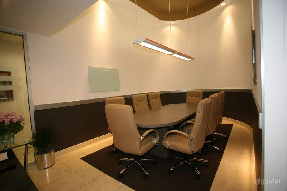 Well-kept Meeting Room in Newport Beach Photo 1