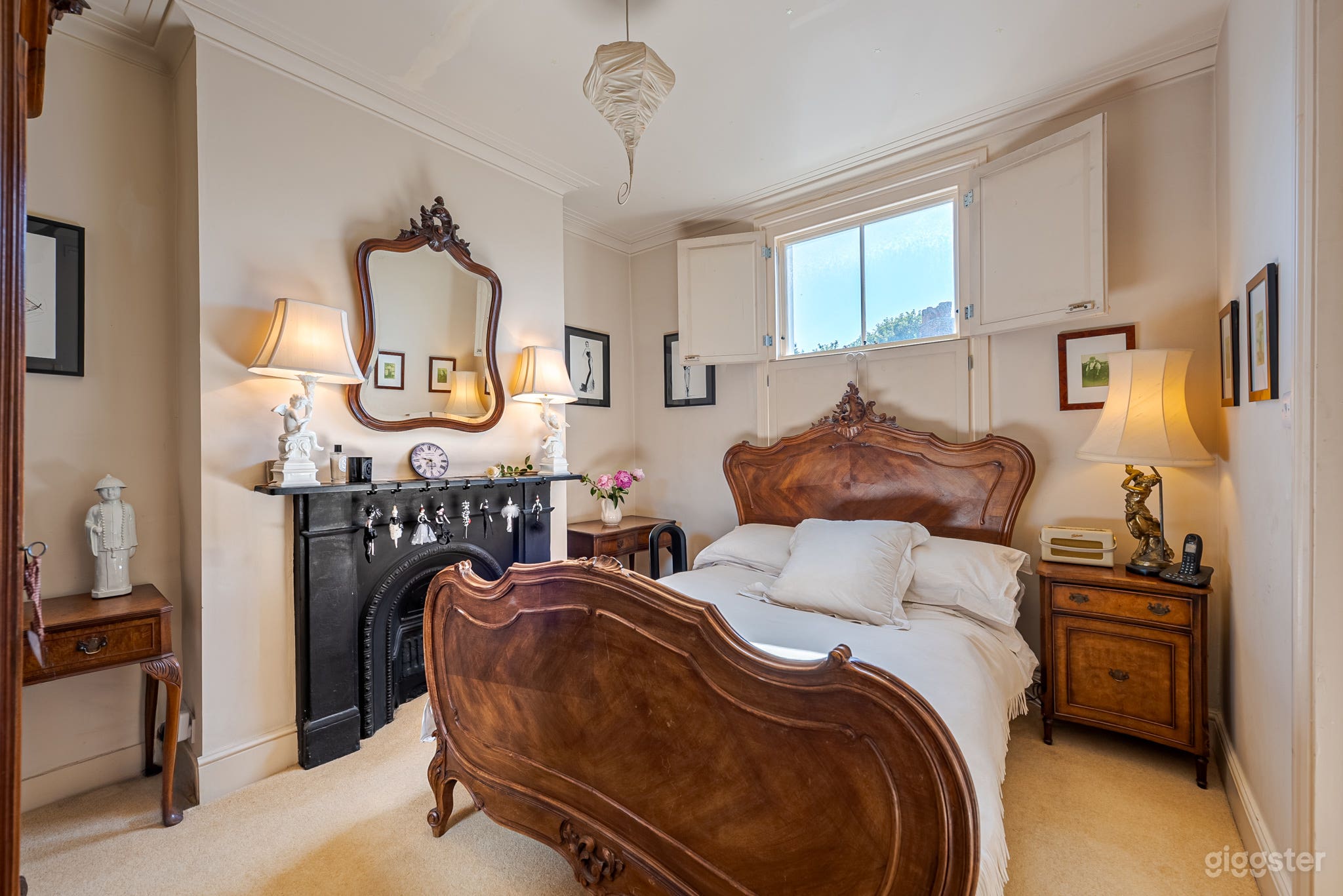 Tennyson House  Photo 3