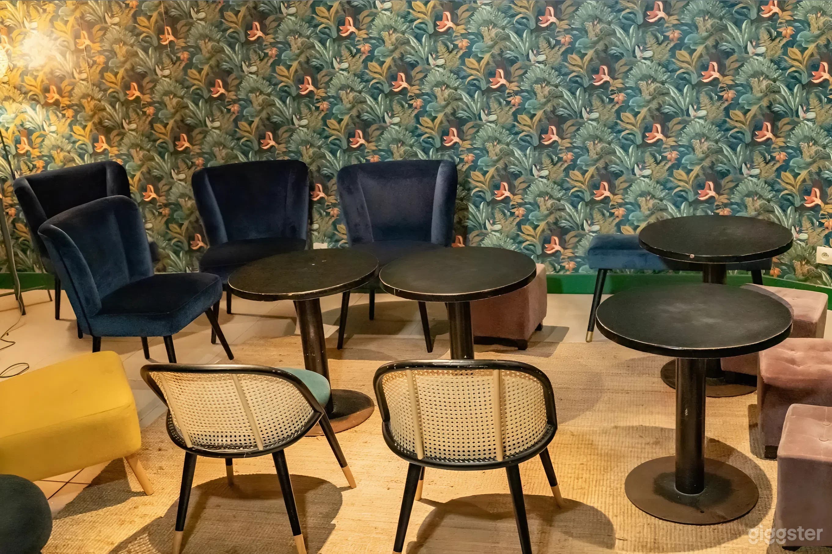 Photo de Salle d'événement souterraine privée et intime 4