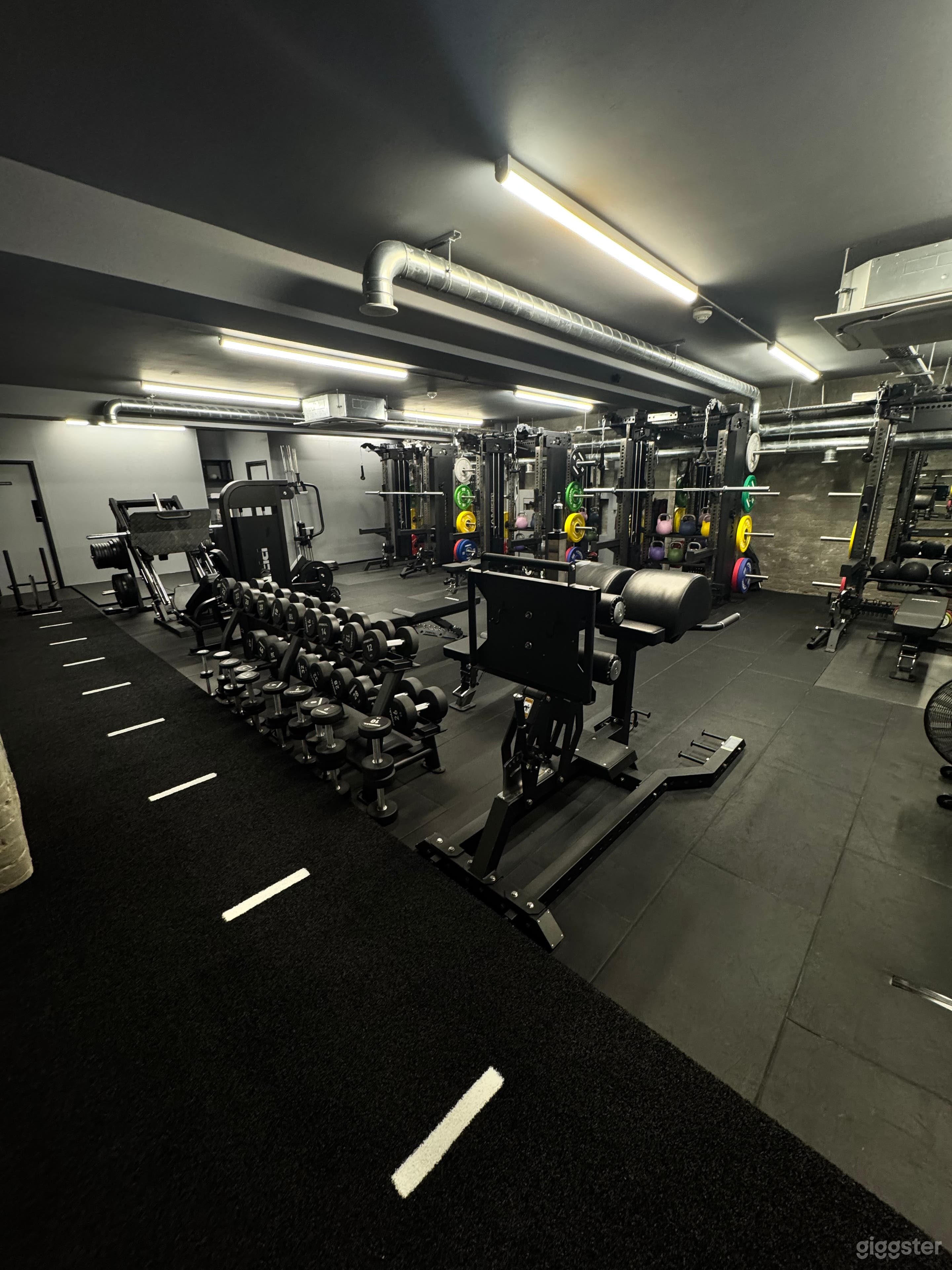 Premium Gym &amp; Treatment Room Rental Photo 4