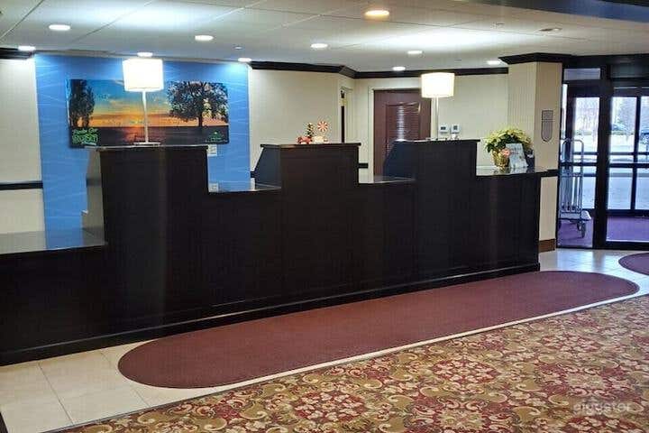 Stunning Lobby Venue in Ohio Photo 1