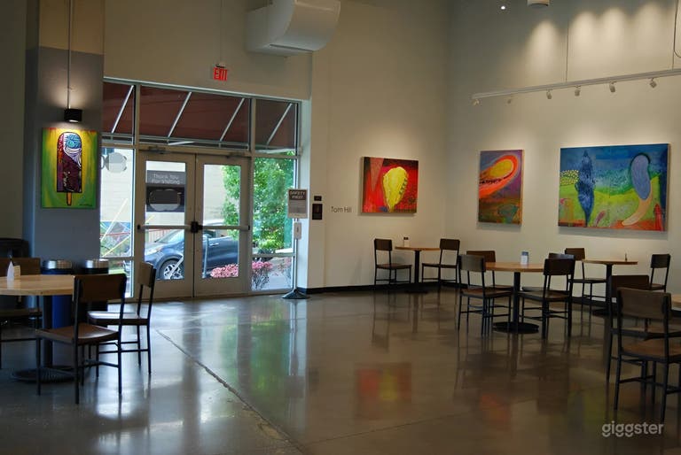  L'espace Corner Gallery 