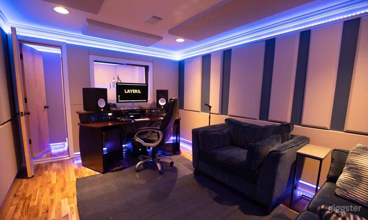 Studio A - Highly Equipped Recording Room with LED Lights Photo 1