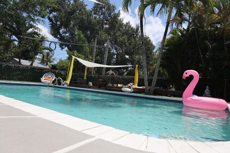  Oasis Privado con Piscina al Aire Libre | Espacioso, Divertido y Totalmente Equipado 