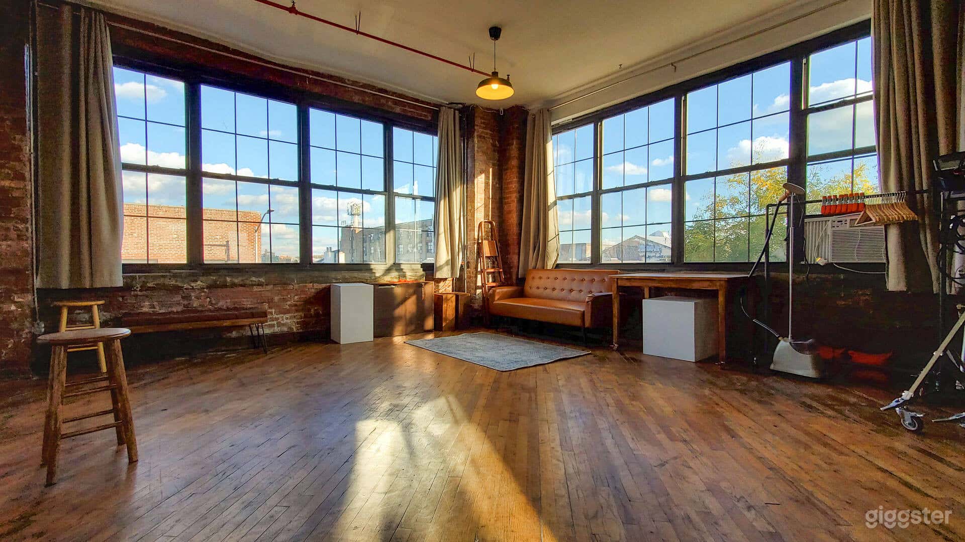 Daylight Photo/Video Studio in East Williamsburg Equipment Included Photo 2