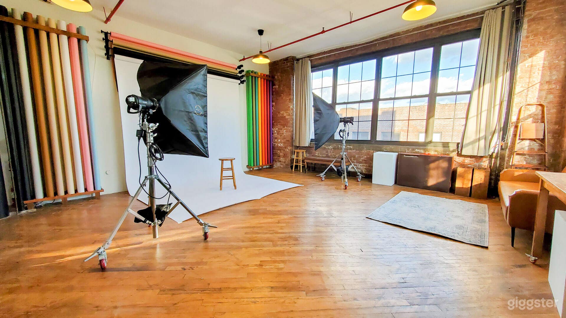 Daylight Photo/Video Studio in East Williamsburg Equipment Included Photo 1