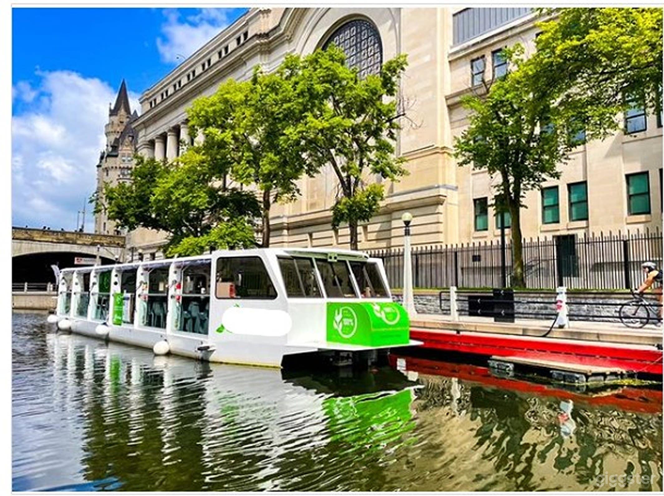  Tranquil Boat Experience Photo 1