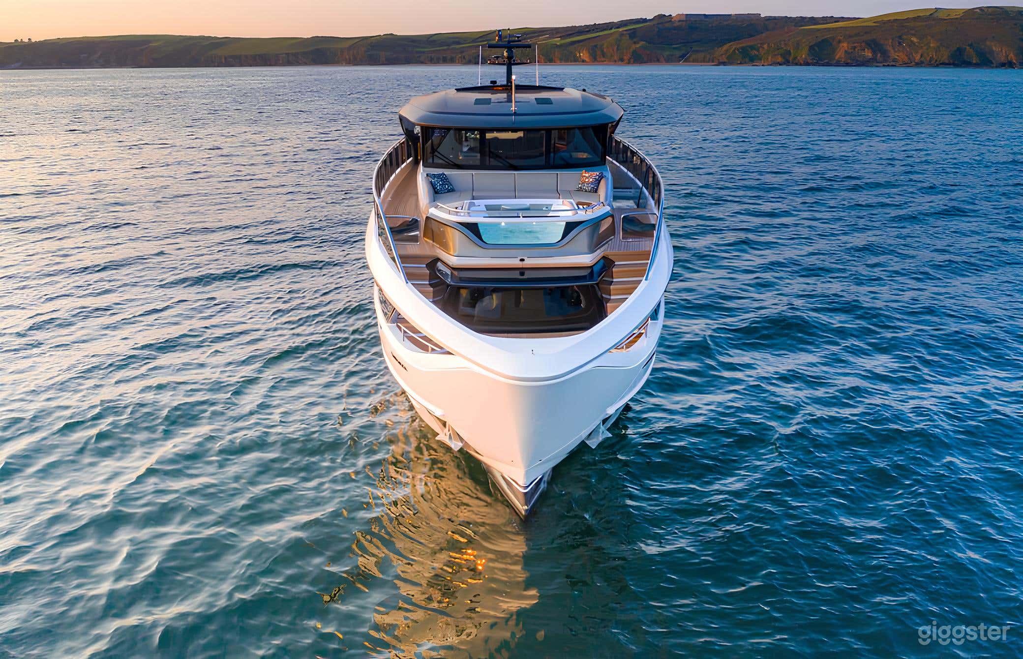 X95 Princess Yacht Photo 3