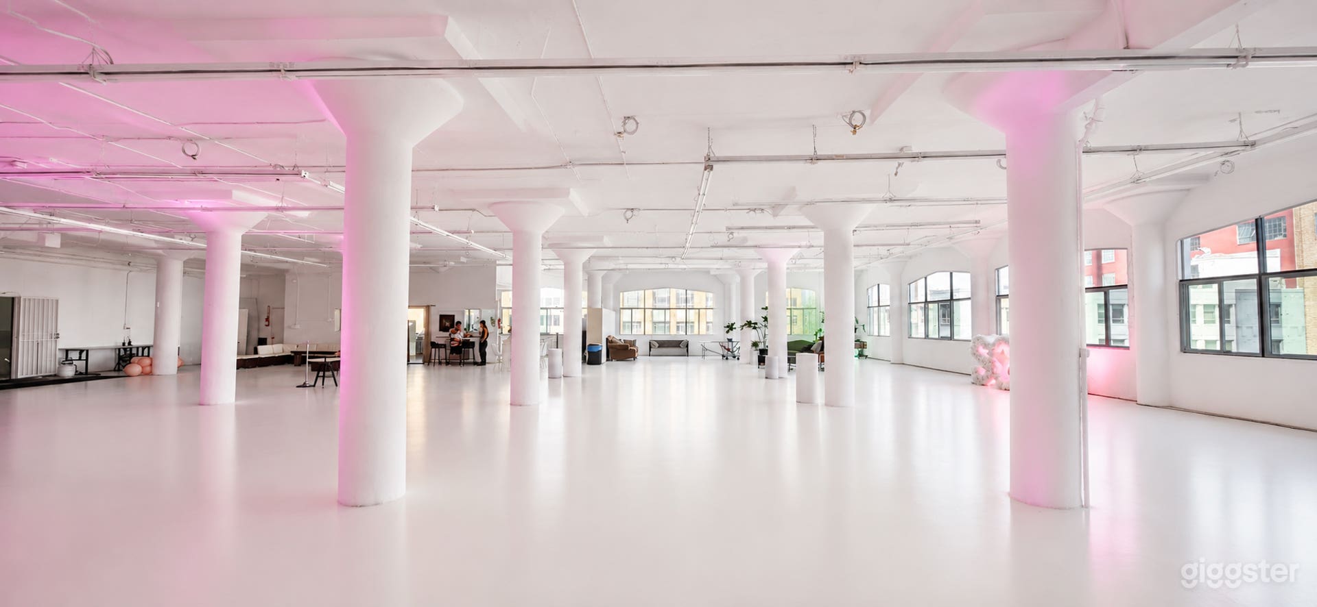 The Mega Loft $300-$500 Photo 2