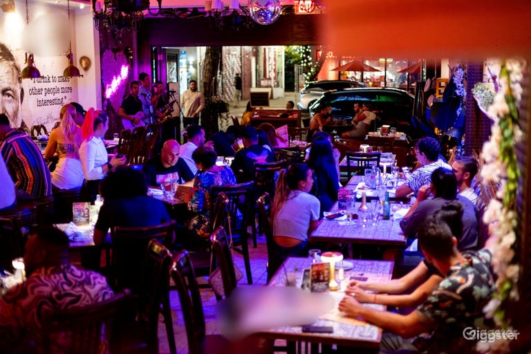  Sala'o Cuban Restaurant & Bar - Live music 