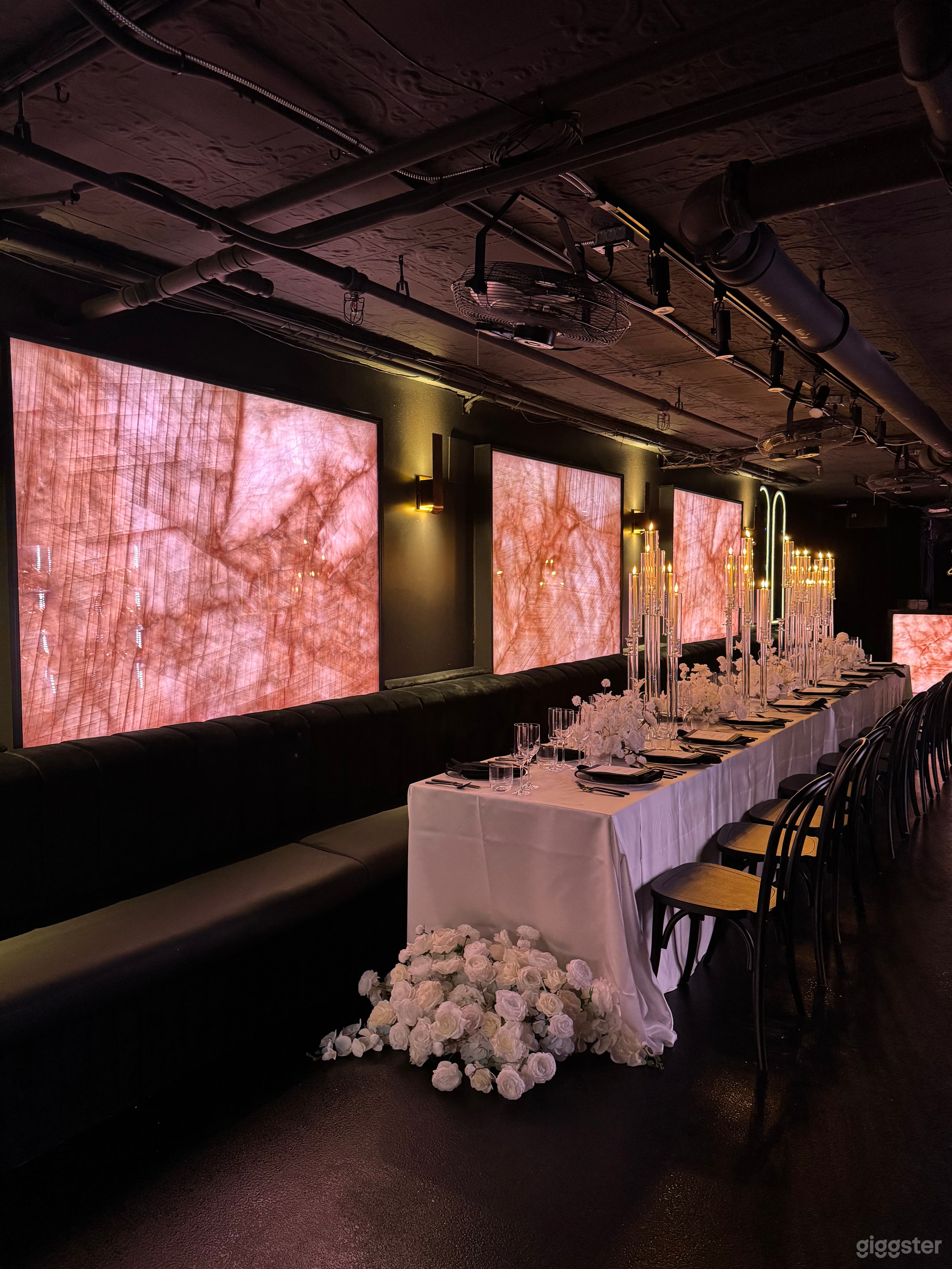 IntimateToronto Nightclub &amp; Event Space with Bar Photo 4