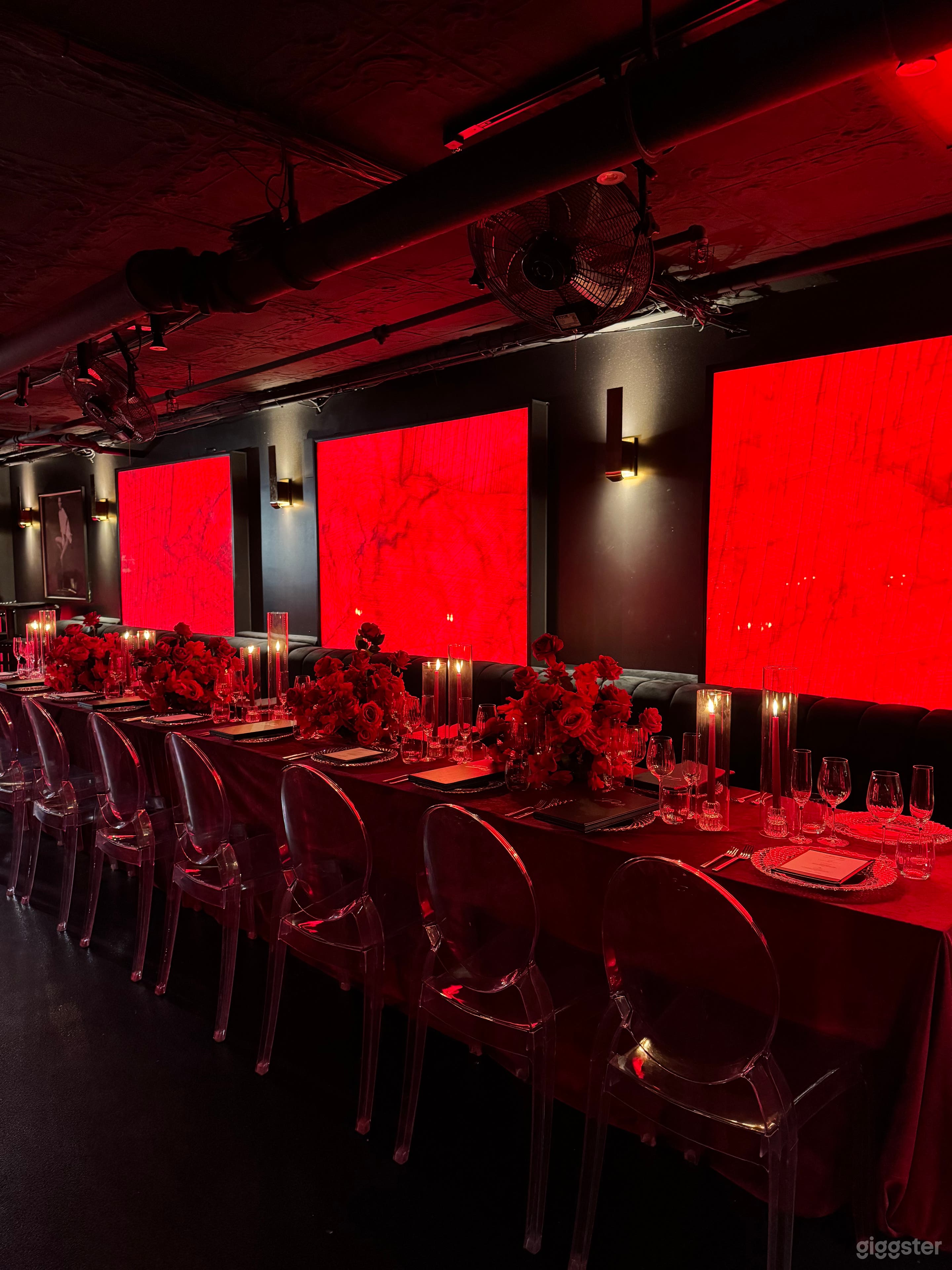 IntimateToronto Nightclub &amp; Event Space with Bar Photo 2