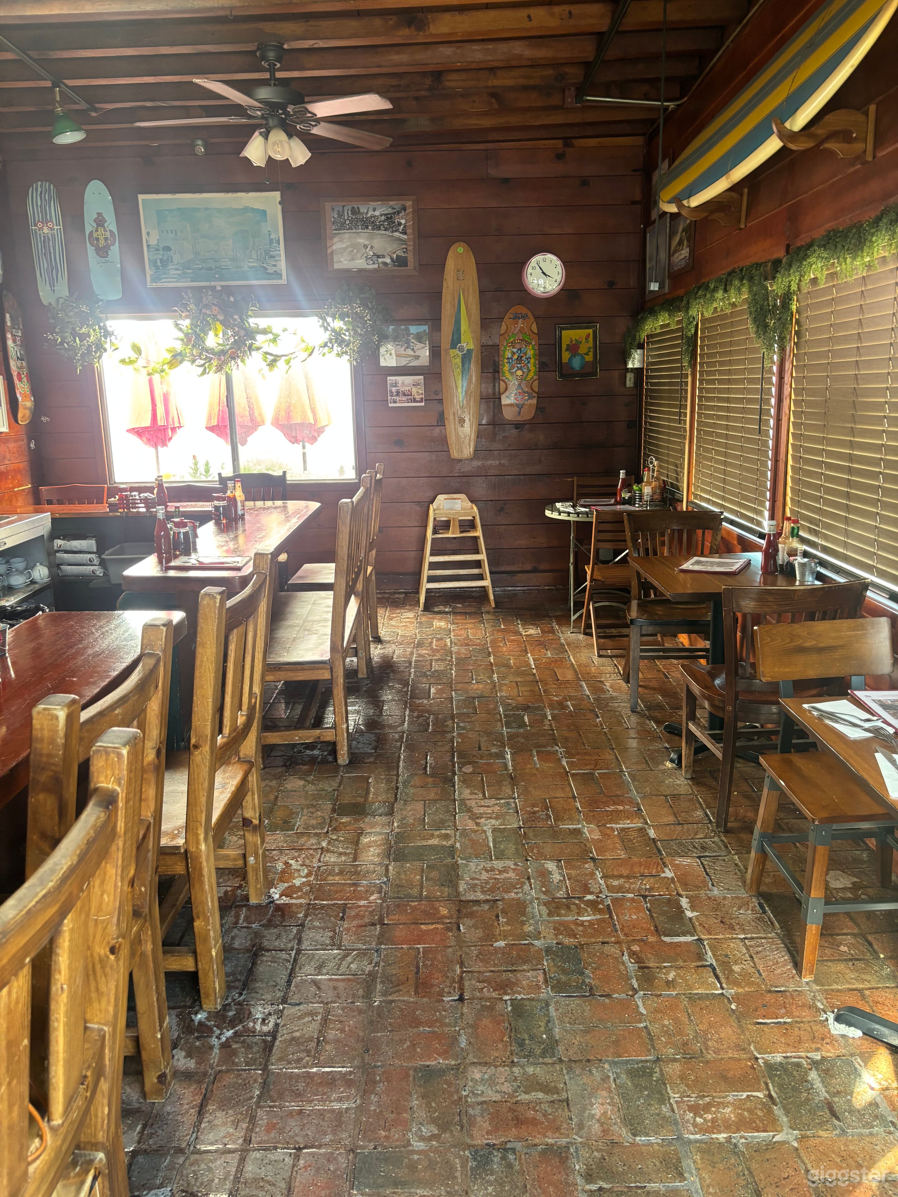 Cool Cafe in West LA available for filming or events Photo 4