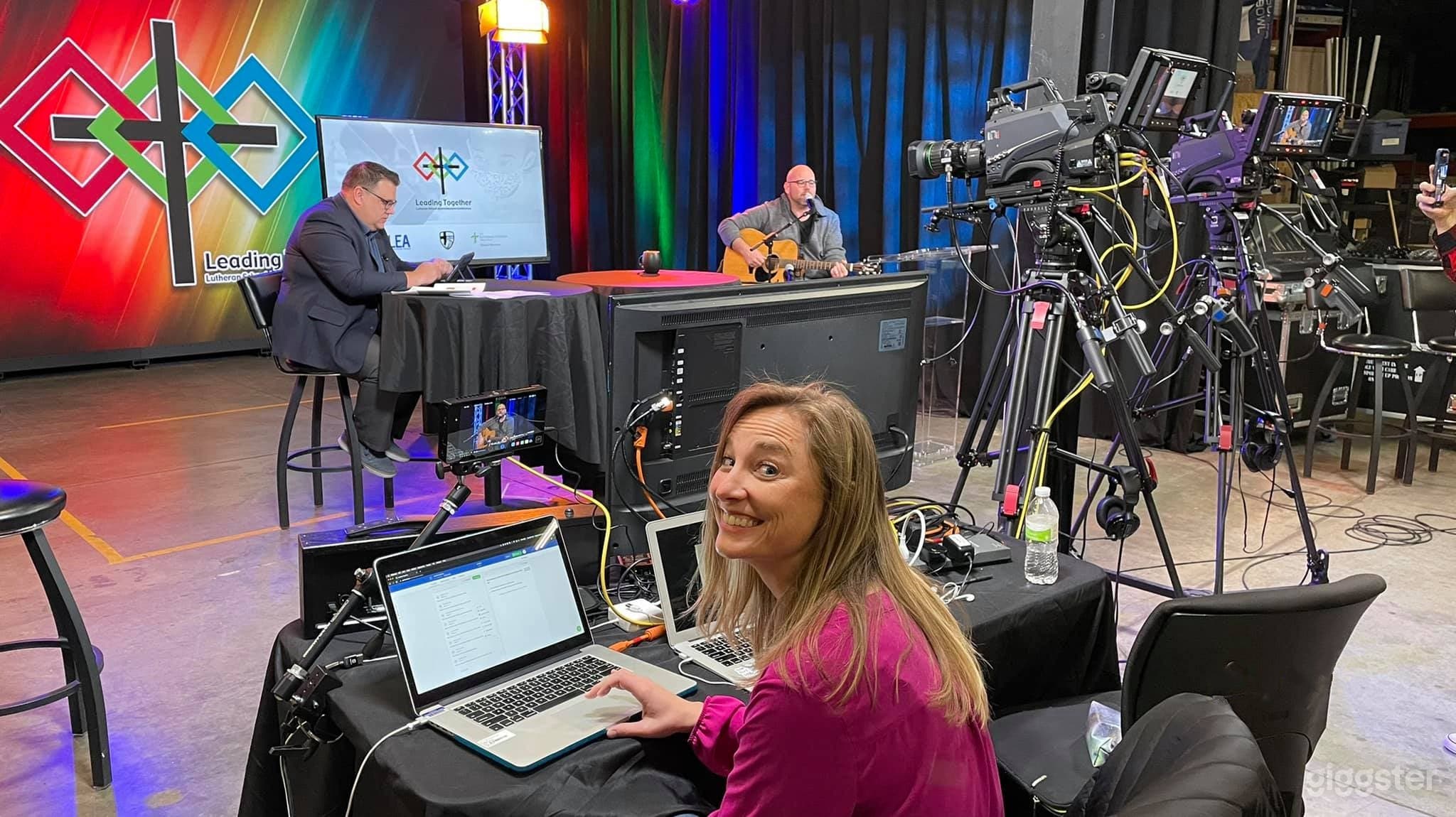 Professional Audio &amp; Video Studio in Lincoln Photo 4