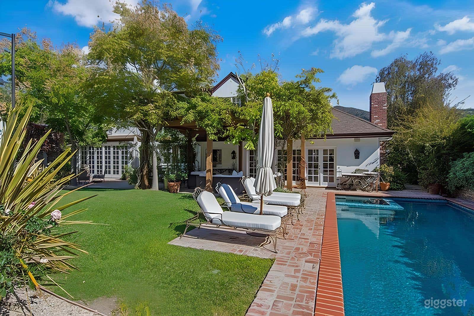 Luxurious Estate with Pickleball Court &amp; Pool (Buyout) Photo 1