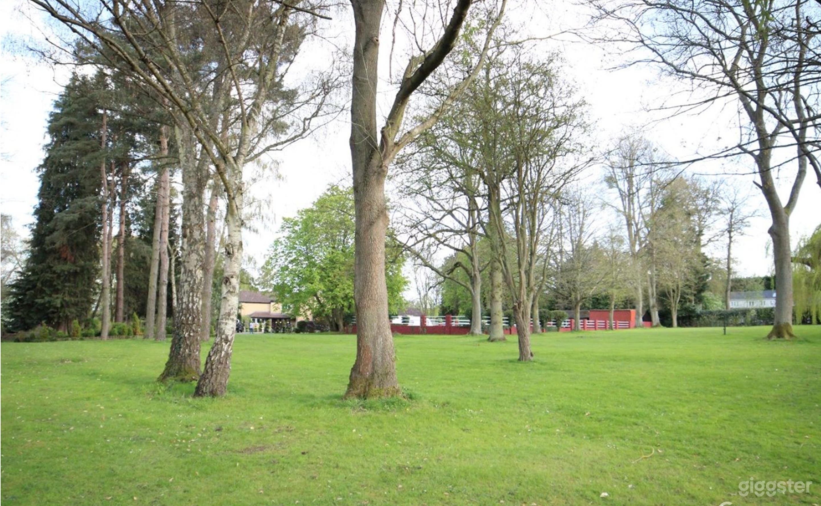 Private Outdoor Sanctuary Photo 4