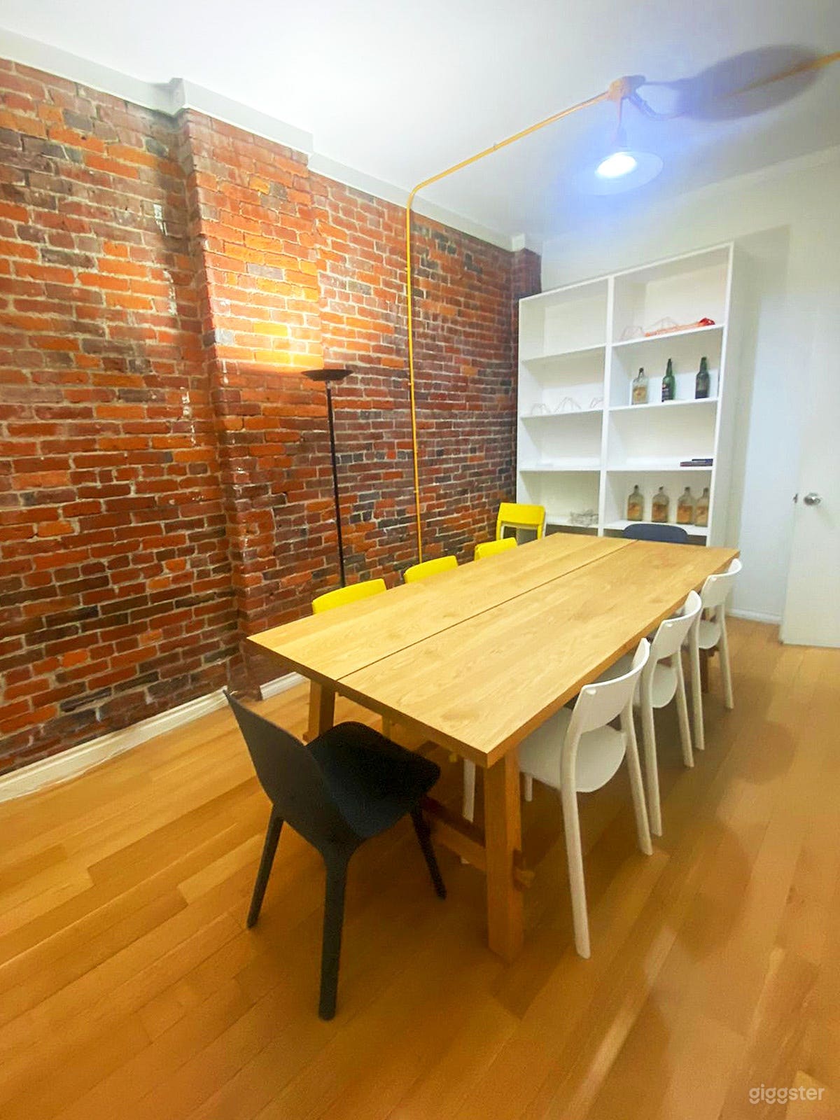 Large Meeting Room Plus