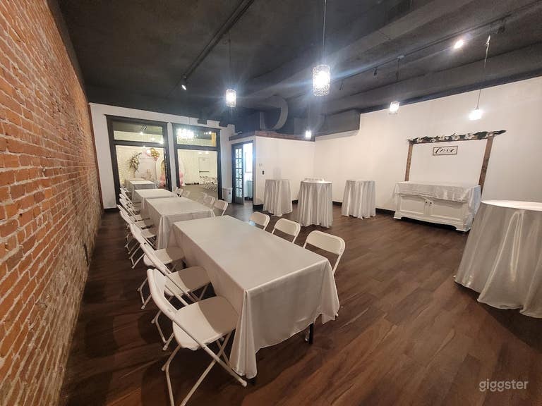  You can have half seated and half cocktail standing style. Or the cocktail tables can be made into seated bistro style tables. 