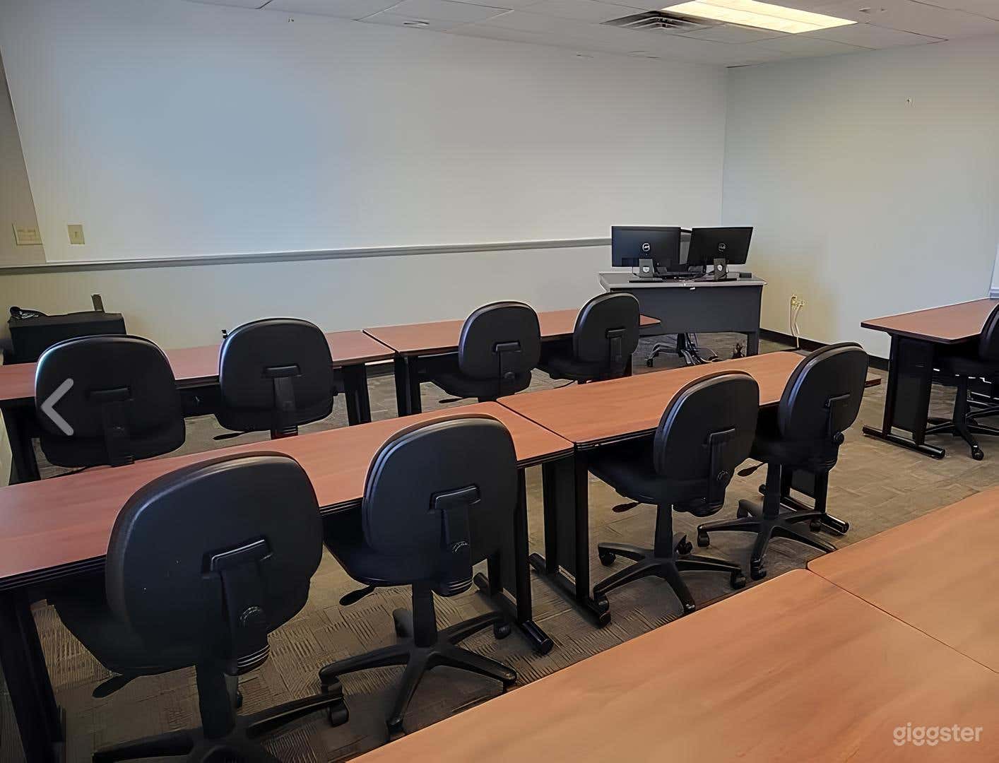 Indian School Room Photo 3