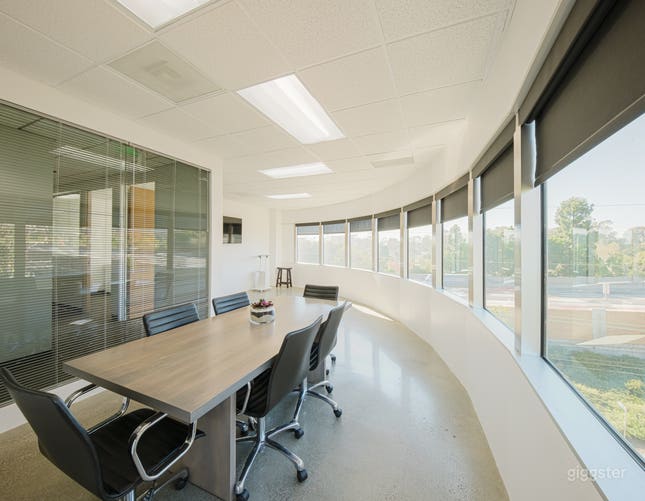 Modern Office Space for Rent in Los Angeles | Film & Photo Location