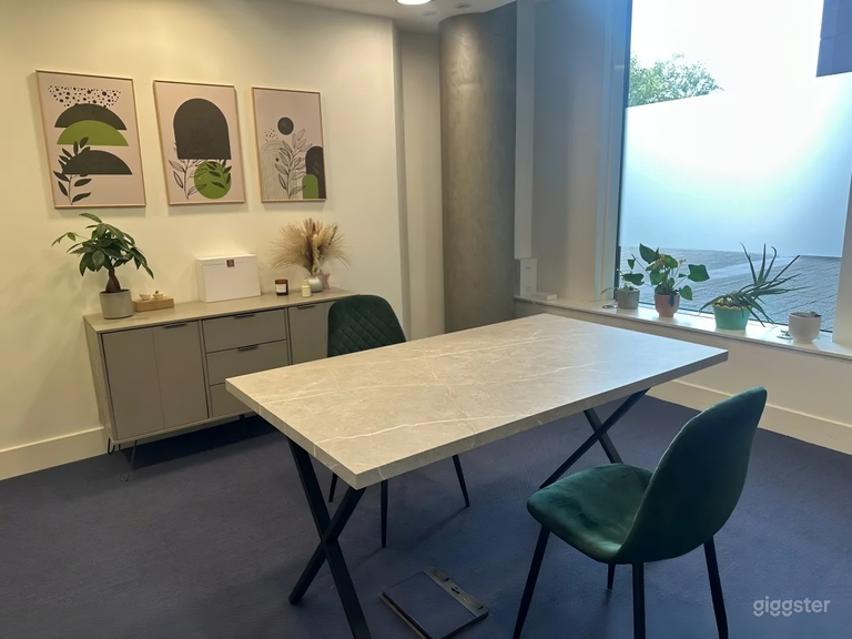  Vauxhall Workshop Room 