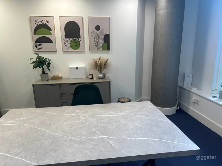  Vauxhall Workshop Room 