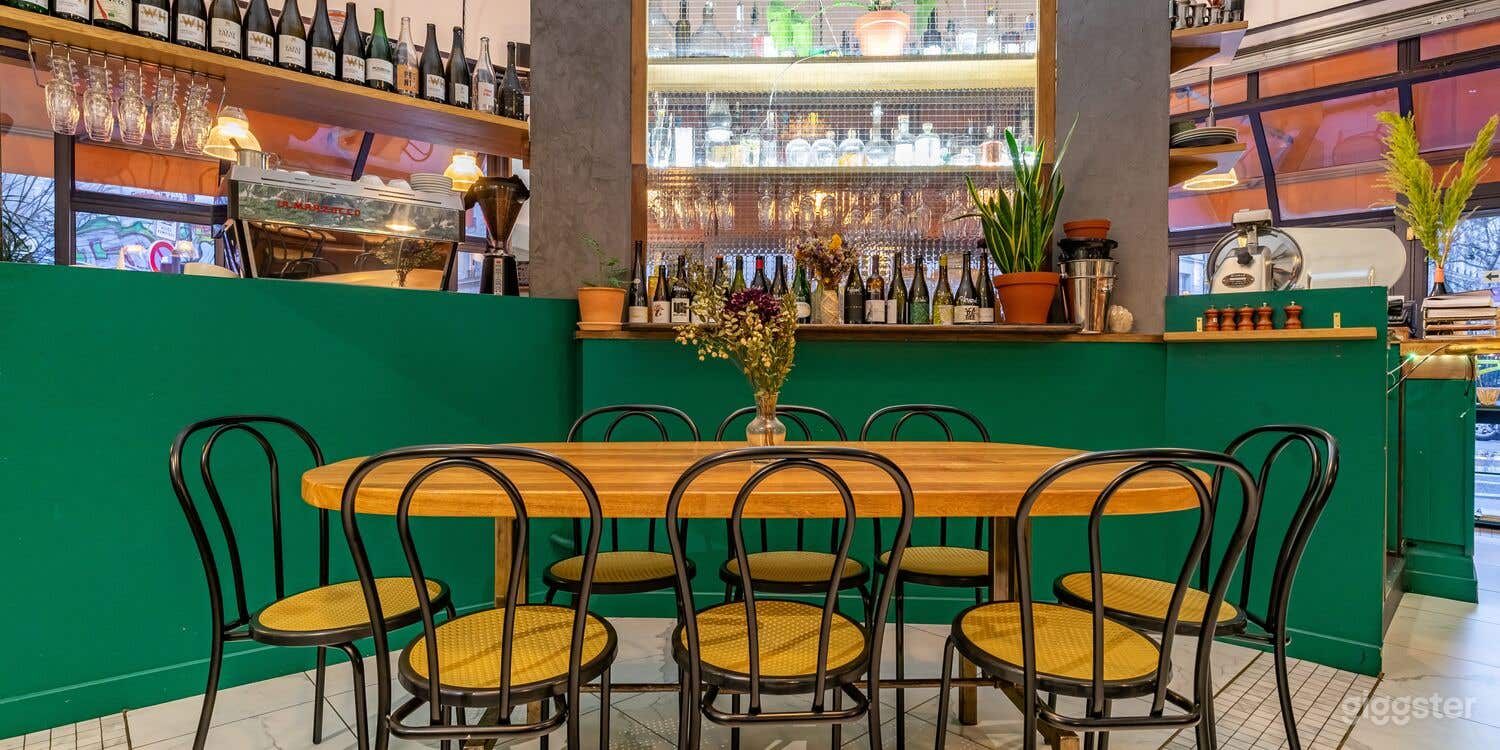 Photo de Bar & Restaurant Chaleureux 1