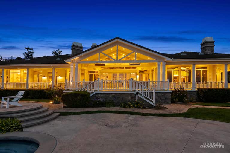  Poolside Blank Canvas Haven 