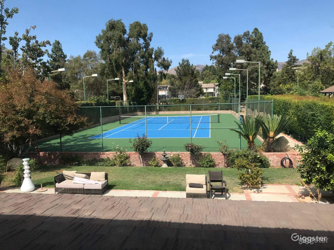 Half court basketball on tennis/pickle ball court Photo 2