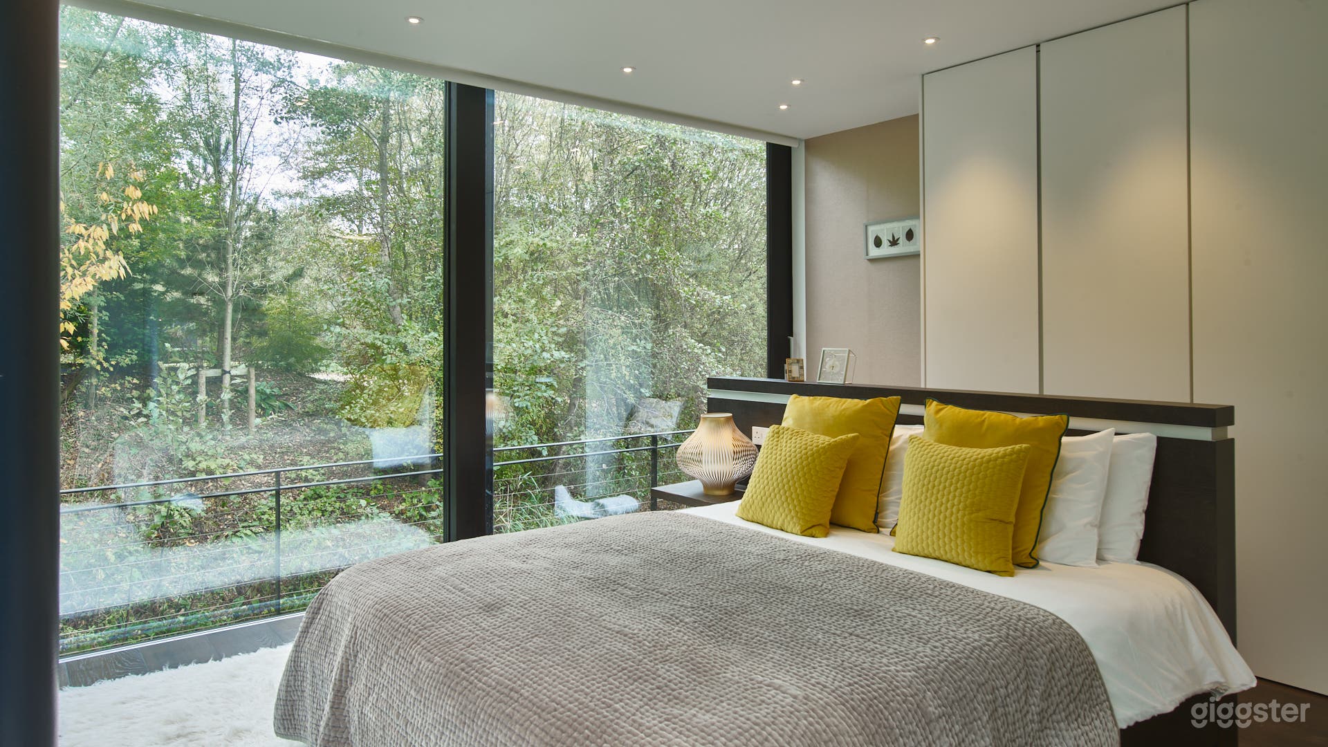 Stunning Glass Masterpiece of Lake's Edge Photo 4